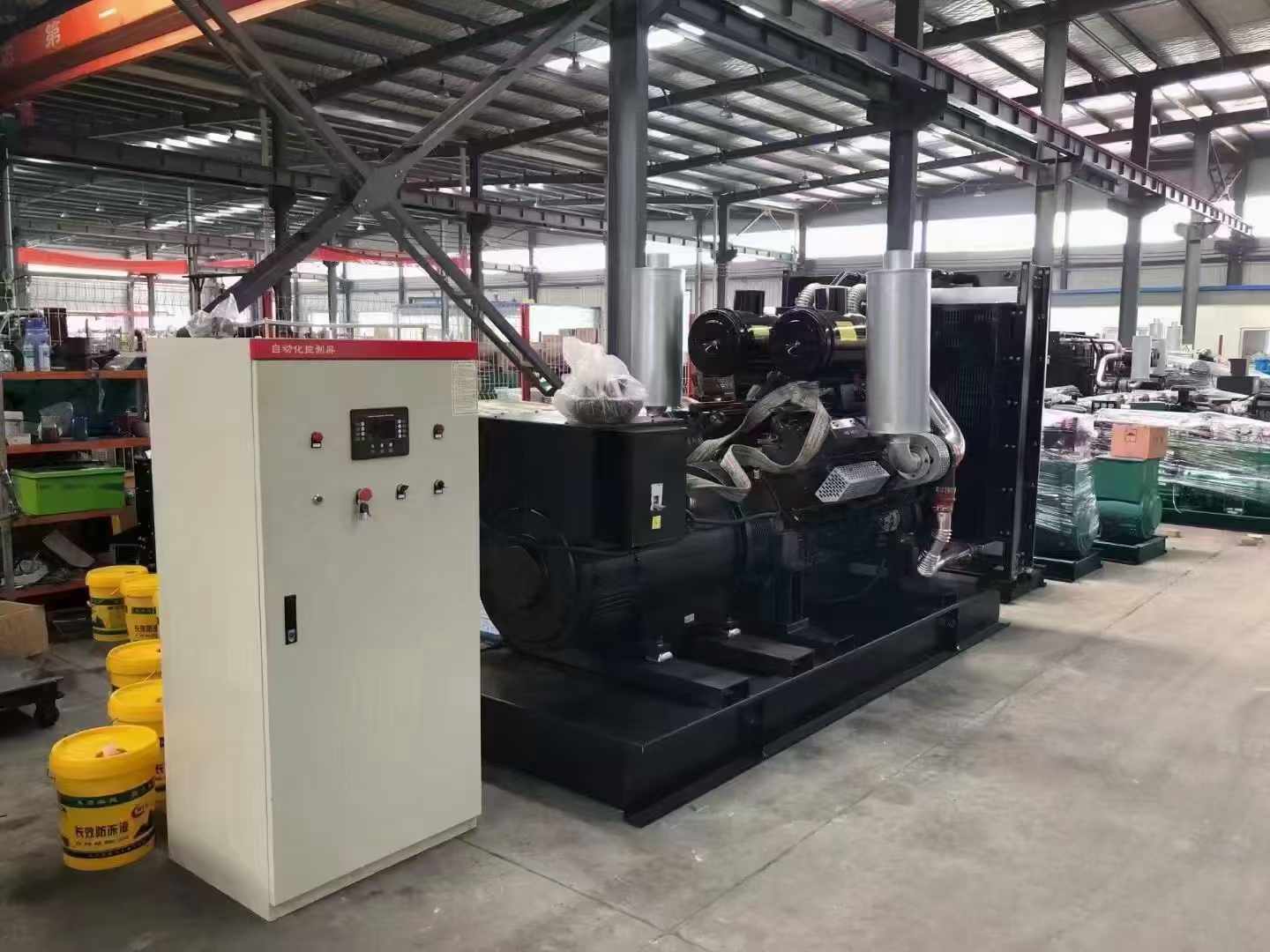 宜川柴油发电机运行时的噪音和振动水平如何？
