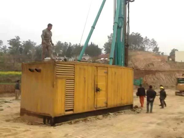 宜川如何判断水冷式机油散热器密封件是否需要更换?